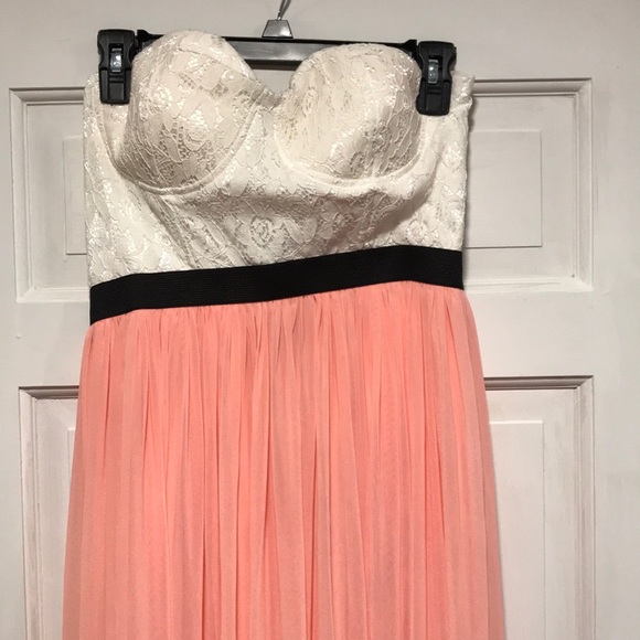 Rue21 Strapless Lace Bodice with Peachy Coral Skirt Maxi Dress Size Large - Picture 2 of 8
